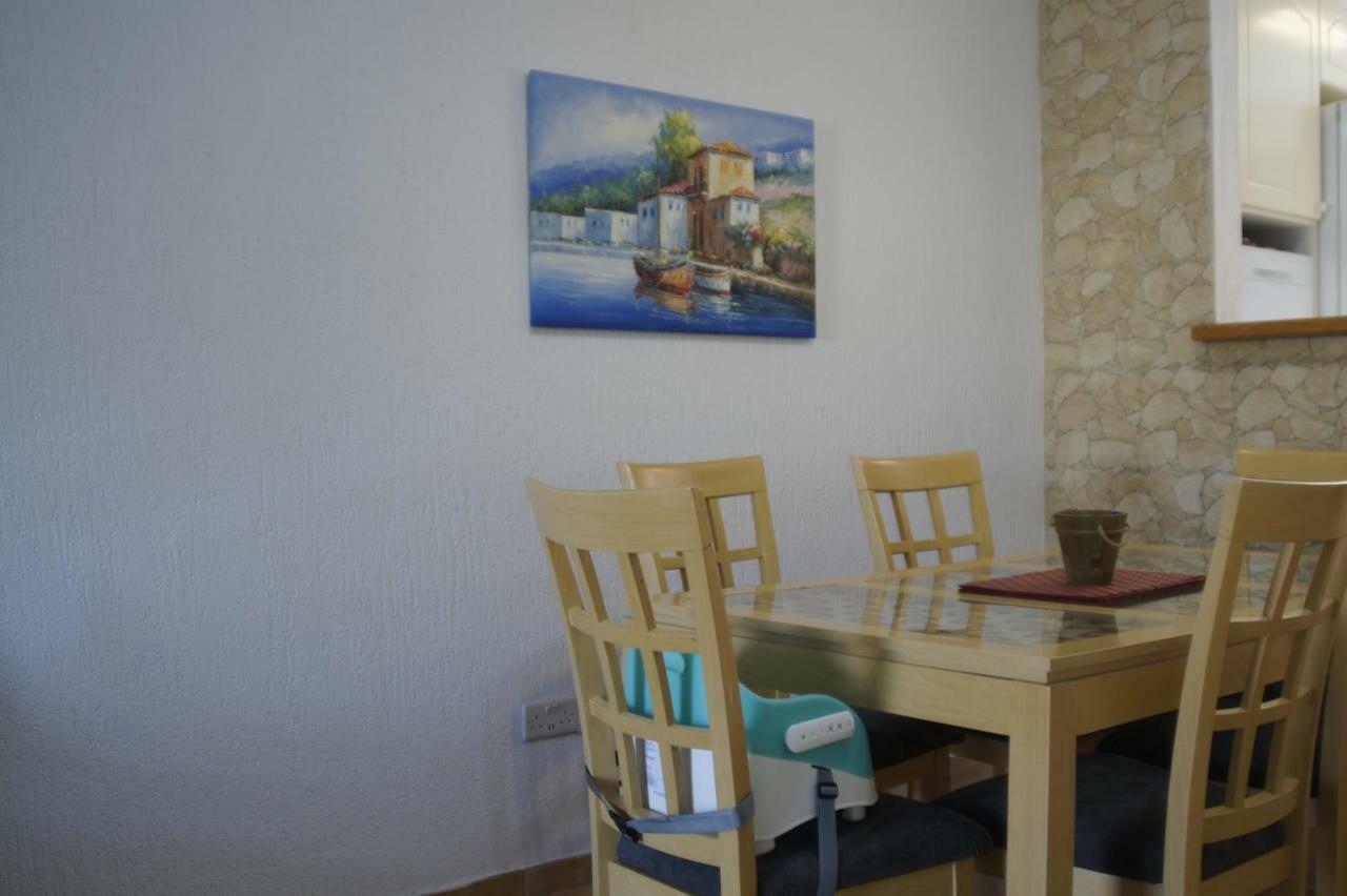 Family Paradise- Luxury Combined With Home Comfort Paphos Esterno foto