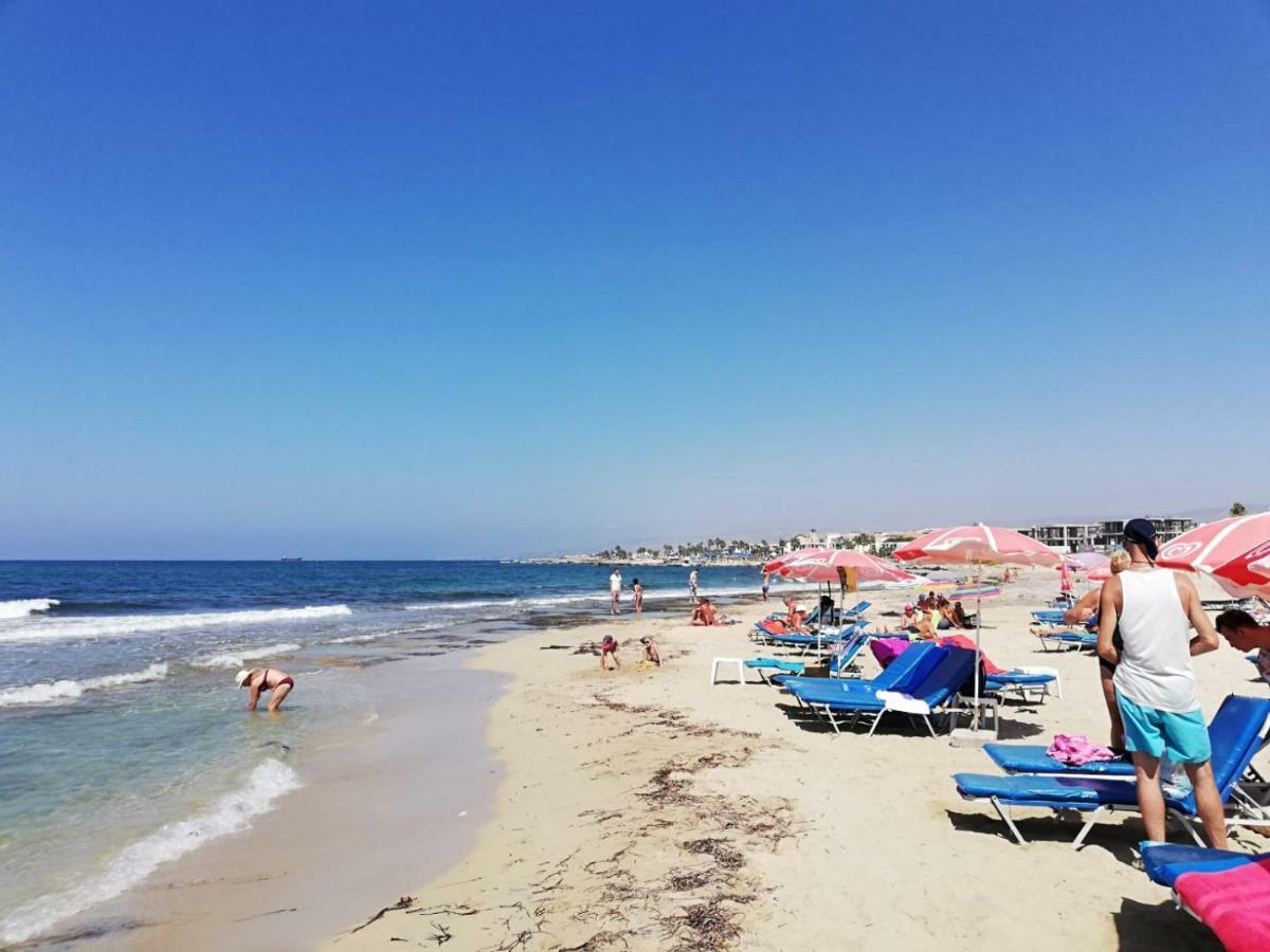 Family Paradise- Luxury Combined With Home Comfort Paphos Esterno foto