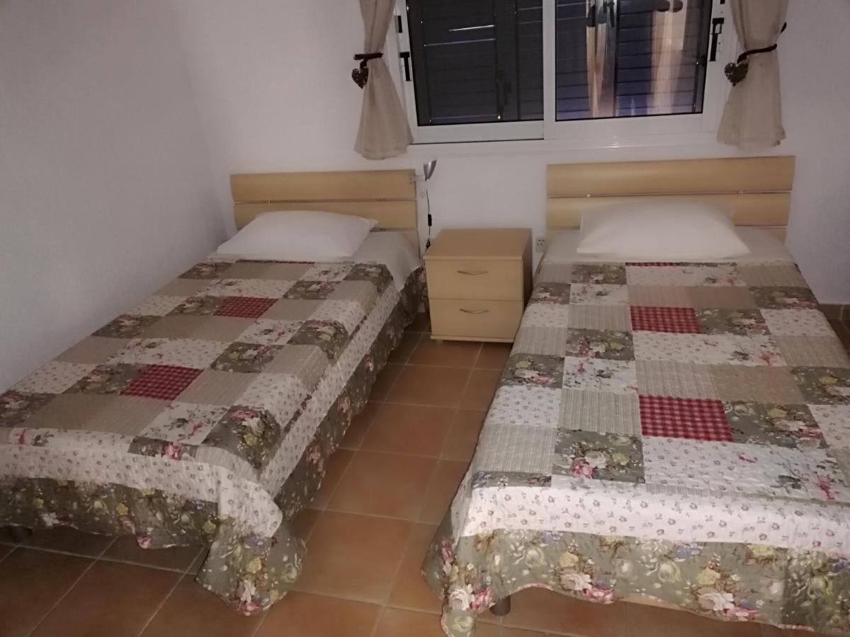 Family Paradise- Luxury Combined With Home Comfort Paphos Esterno foto